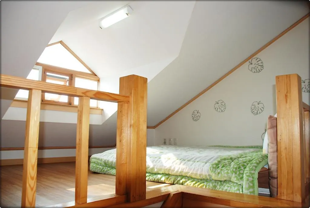 Alaforet Pension Jeju South Korea